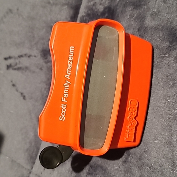 Image 3D viewer red - Picture 1 of 6